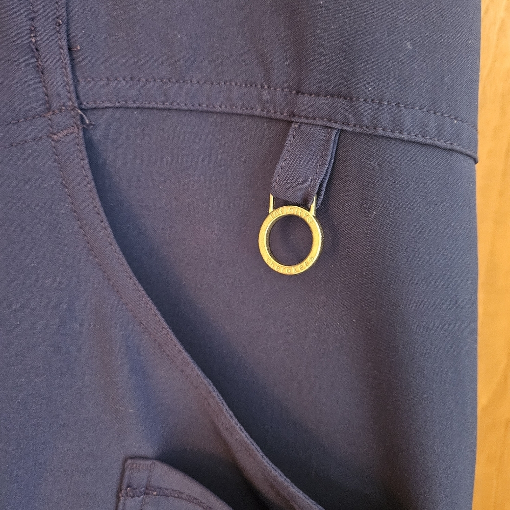 Infinity Scrub Top - Picture 2 of 6
